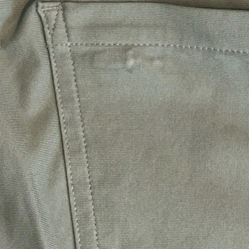 Lululemon mens ABC Slim-Fit army green warpstreme pants size 32